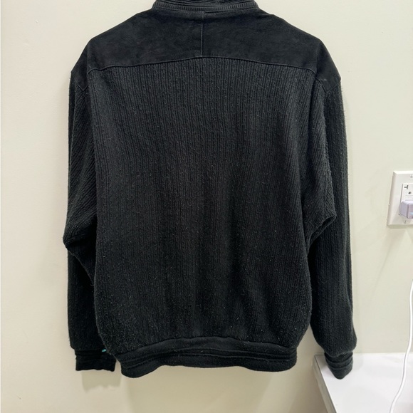 Retro sweater with cool patterns - Picture 3 of 3